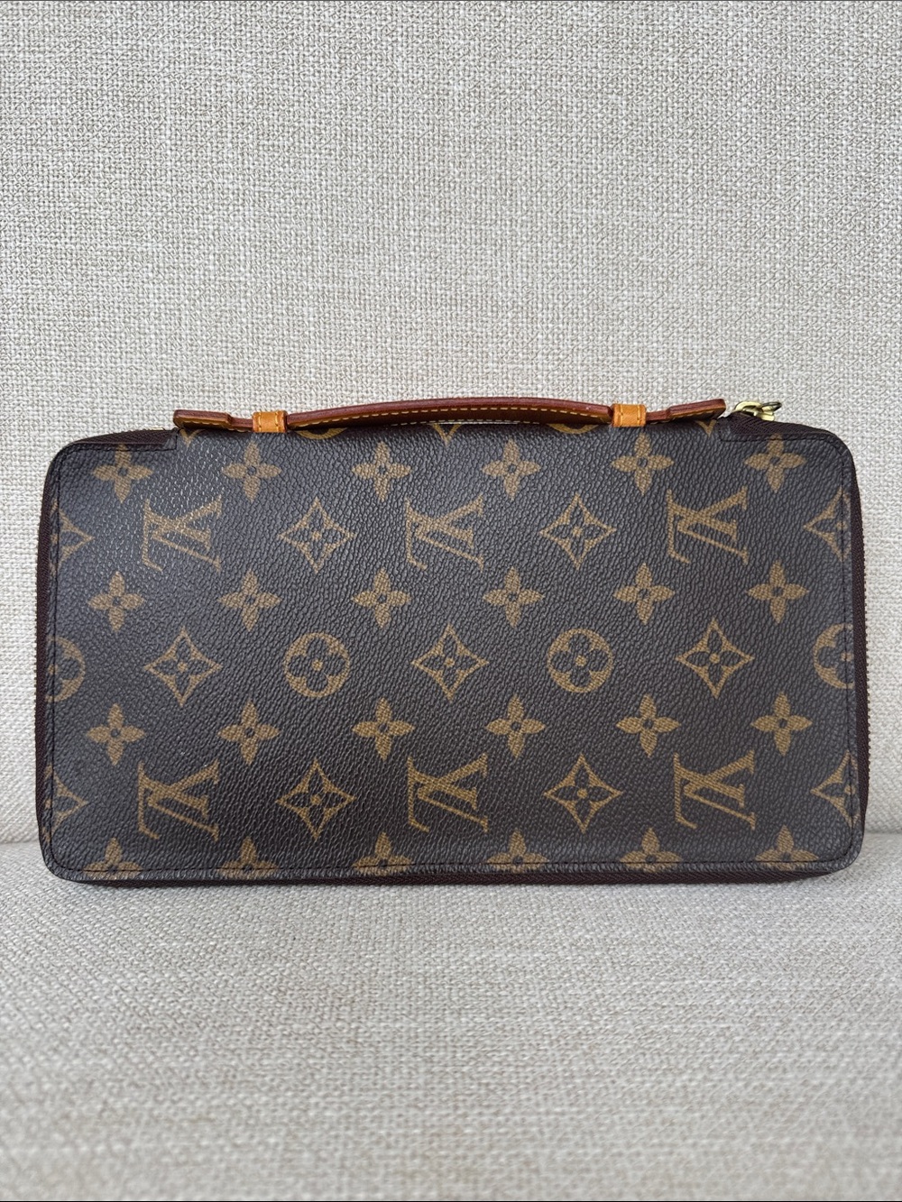 Louis Vuitton Monogram canvas Organizer de voyage travel wallet *Authentic*